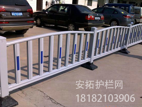公路隔离栅