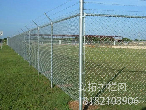 勾花护栏网